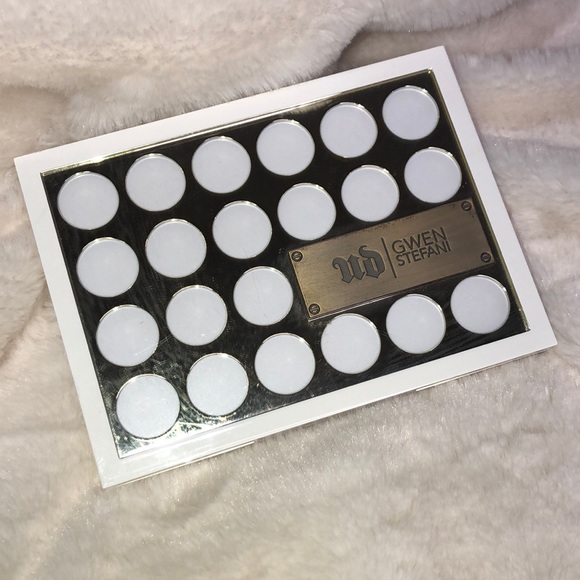 Urban decay Gwen Stefani blush palette 💕 - Picture 1 of 6